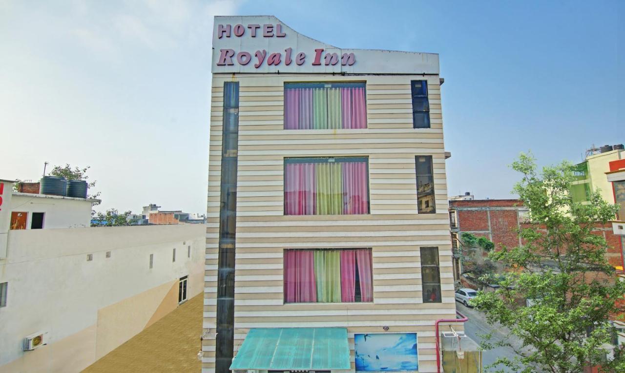 Itsy By Treebo - Royale Inn Meerut Buitenkant foto
