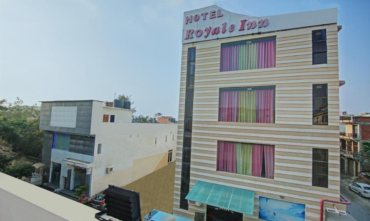 Itsy By Treebo - Royale Inn Meerut Buitenkant foto