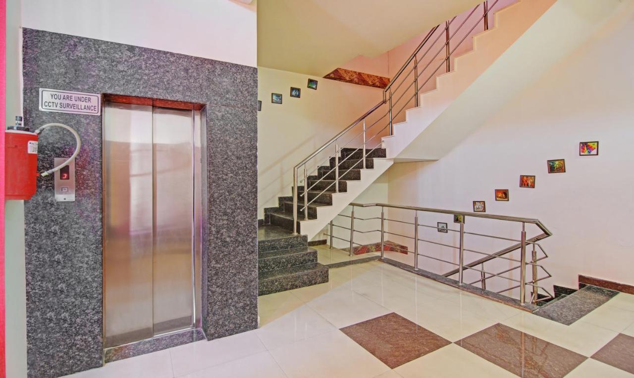 Itsy By Treebo - Royale Inn Meerut Buitenkant foto