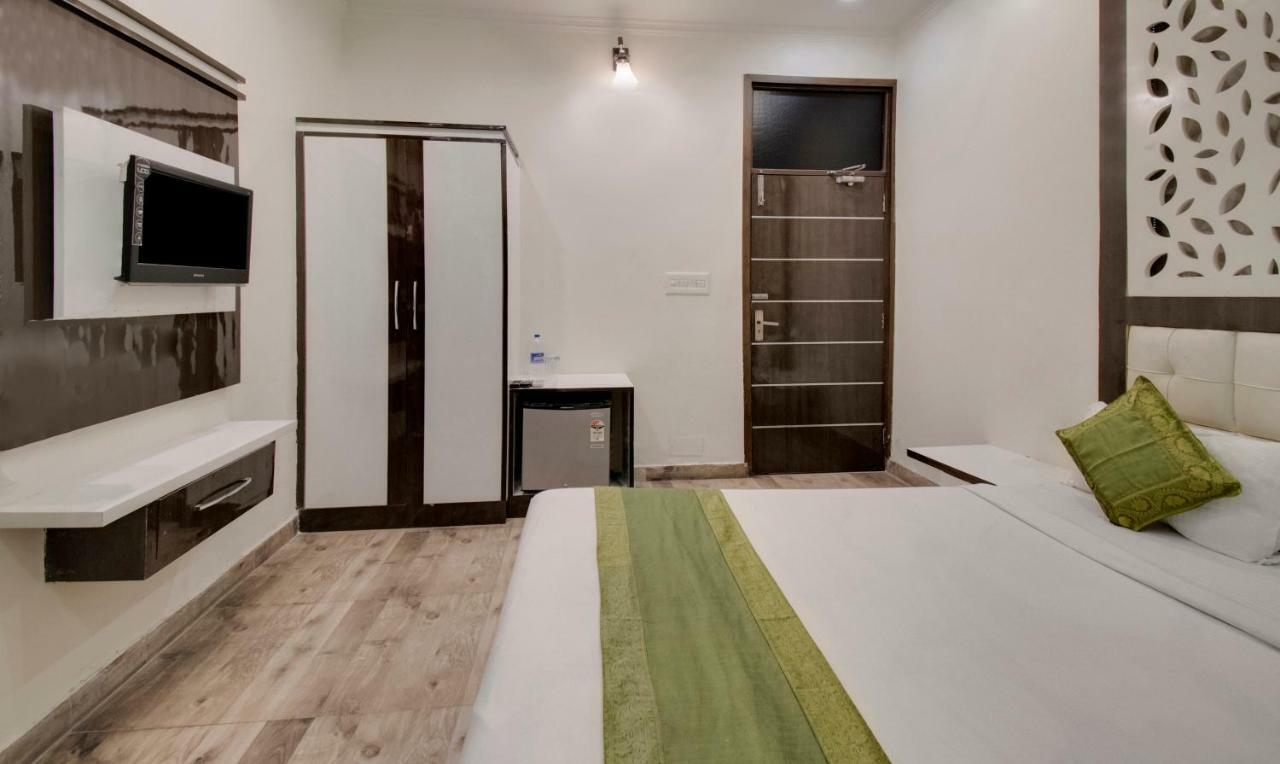 Itsy By Treebo - Royale Inn Meerut Buitenkant foto