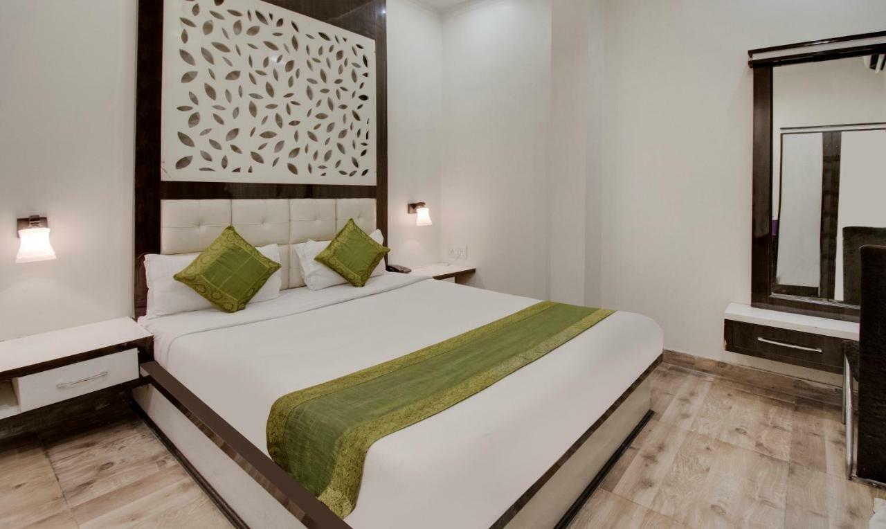 Itsy By Treebo - Royale Inn Meerut Buitenkant foto