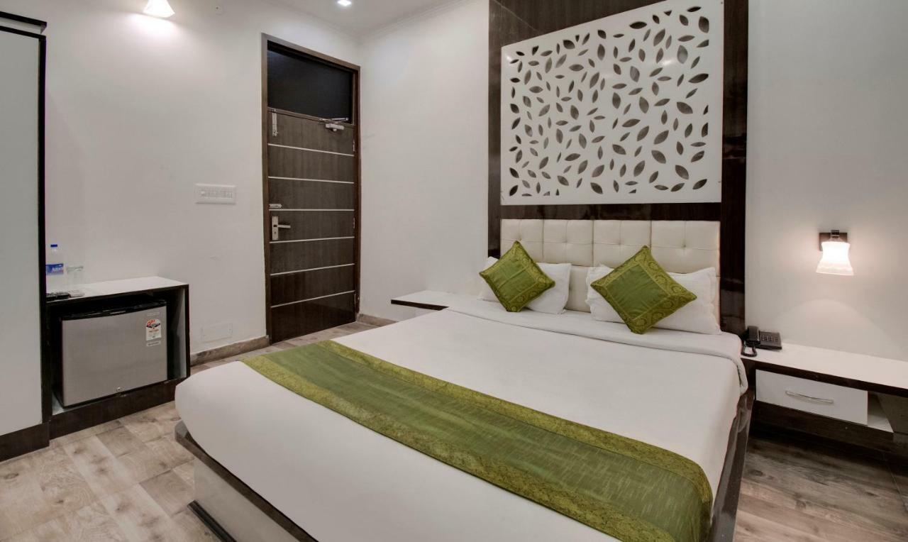 Itsy By Treebo - Royale Inn Meerut Buitenkant foto